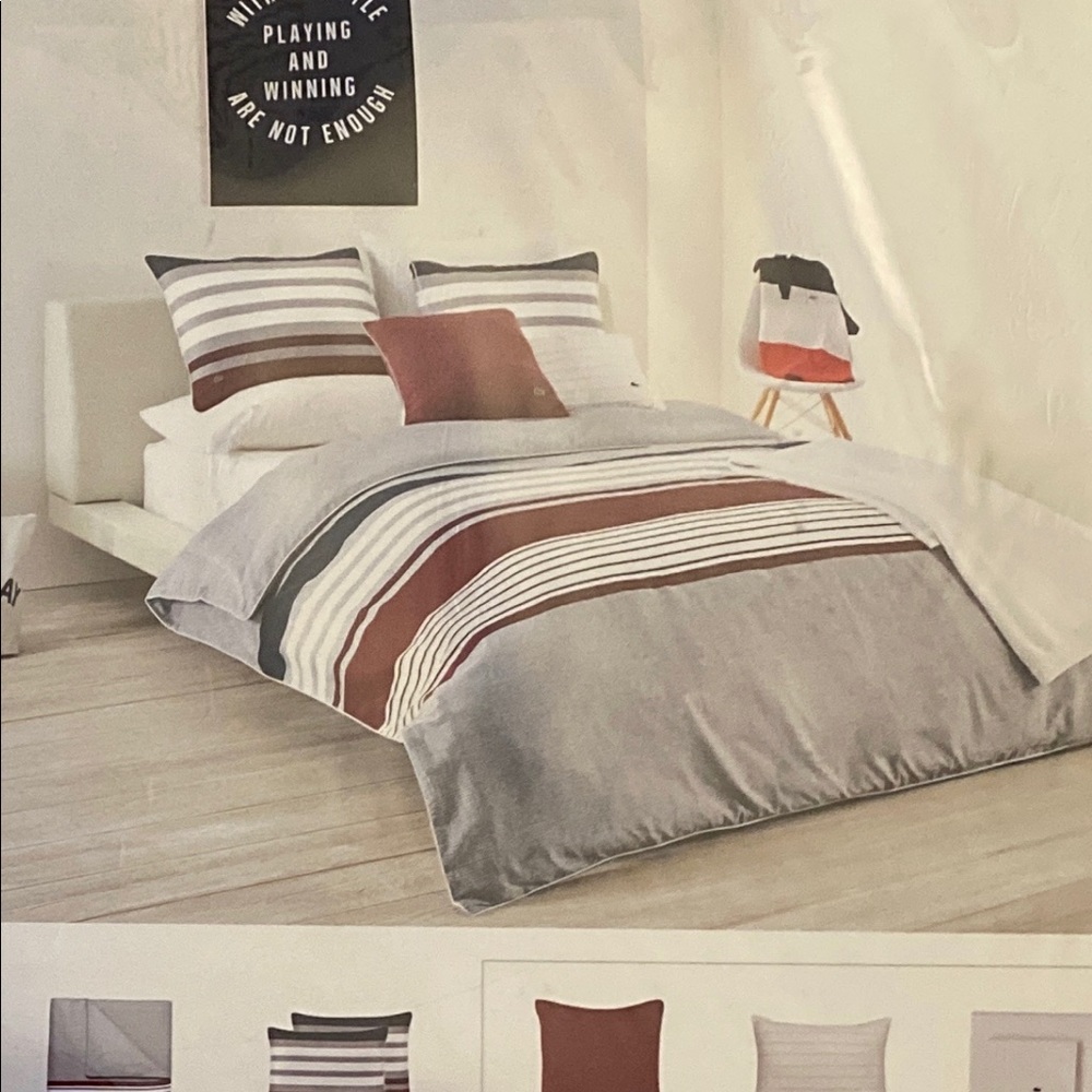 Lacost queen bed set